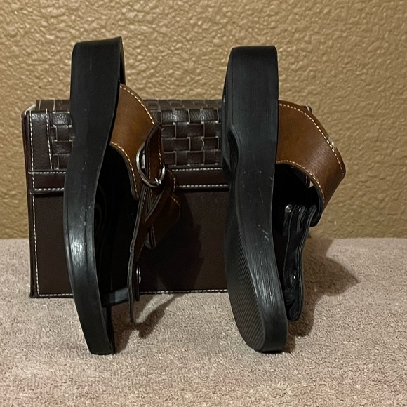 Aerosoft Woman’s Sandal 38 - Picture 4 of 9